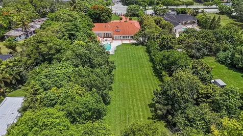 7030 Sunset Drive Miami FL 33143