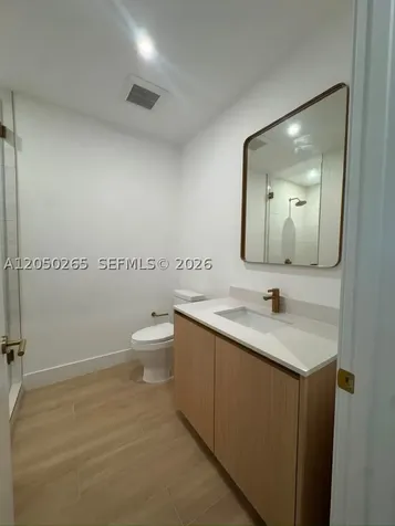 90 NE 32 Street Miami FL 33137