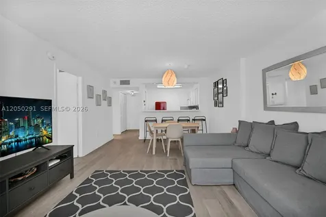 345 Ocean Drive Miami Beach FL 33139