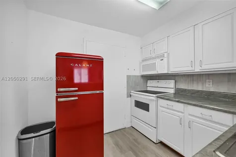 345 Ocean Drive Miami Beach FL 33139