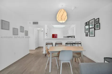 345 Ocean Drive Miami Beach FL 33139