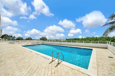345 Ocean Drive Miami Beach FL 33139