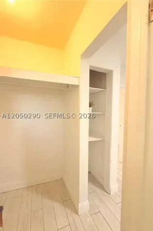 669 NW 28th Street Miami FL 33127