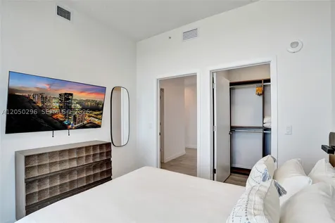 580 72nd Street Miami Beach FL 33141