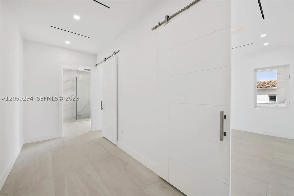 1615 NE 3rd Court Fort Lauderdale FL 33301