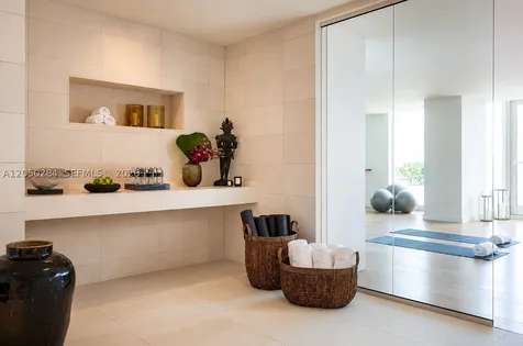 4701 N Meridian Avenue Miami Beach FL 33140