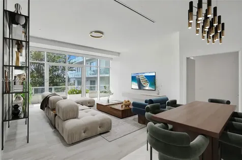 4701 N Meridian Avenue Miami Beach FL 33140