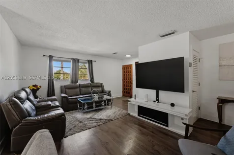 6246 SW 136th Court Miami FL 33183