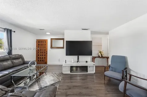 6246 SW 136th Court Miami FL 33183
