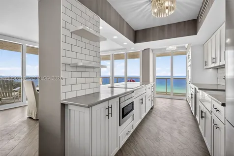 Sunny Isles Beach FL 33160