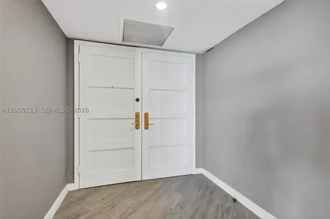 Sunny Isles Beach FL 33160