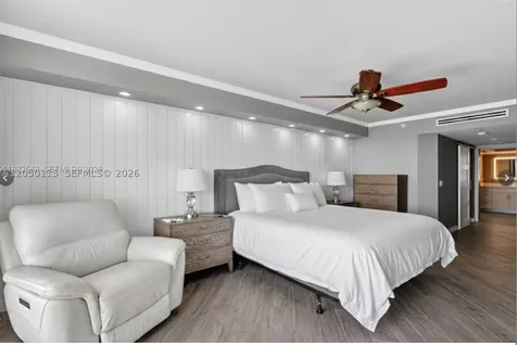 Sunny Isles Beach FL 33160