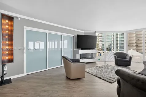 Sunny Isles Beach FL 33160