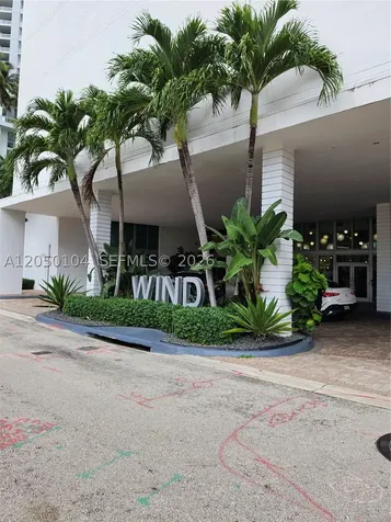 350 S Miami Avenue Miami FL 33130