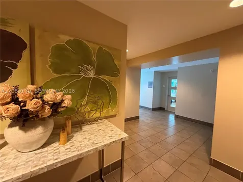 60 SW 13th Street Miami FL 33130