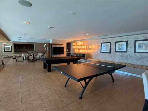 60 SW 13th Street Miami FL 33130
