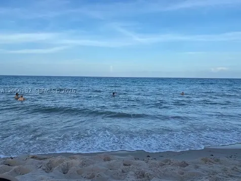 19201 E Collins Avenue Sunny Isles Beach FL 33160