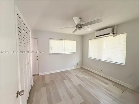 1632 NE 4th Place Fort Lauderdale FL 33301