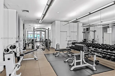 Bal Harbour FL 33154