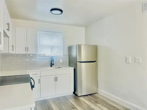 1545 NW 8th Avenue Miami FL 33136