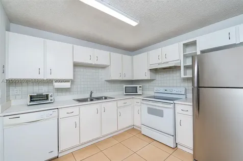 3877 NW 122nd Terrace Sunrise FL 33323