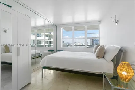 100 Lincoln Road Miami Beach FL 33139