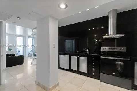 100 Lincoln Road Miami Beach FL 33139