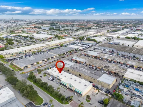 7801 NW 95th Street Hialeah Gardens FL 33016