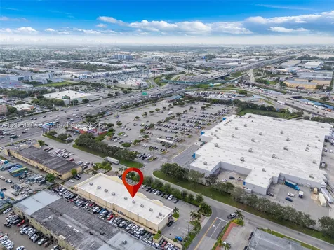 7801 NW 95th Street Hialeah Gardens FL 33016