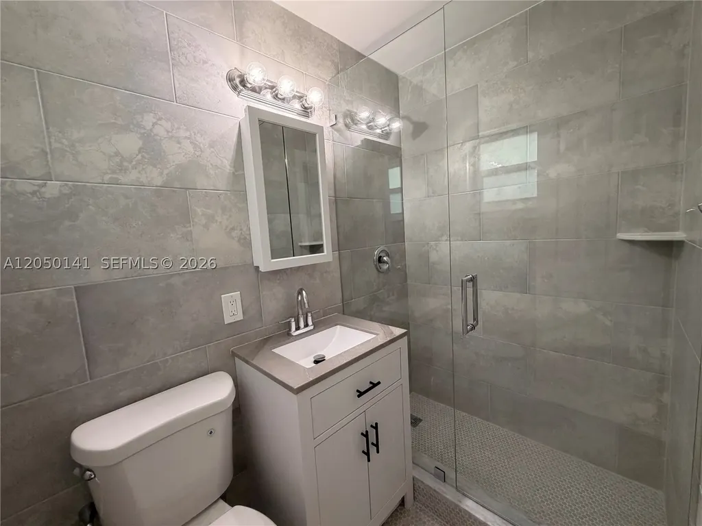 1632 NE 4th Place Fort Lauderdale FL 33301