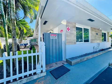 1632 NE 4th Place Fort Lauderdale FL 33301