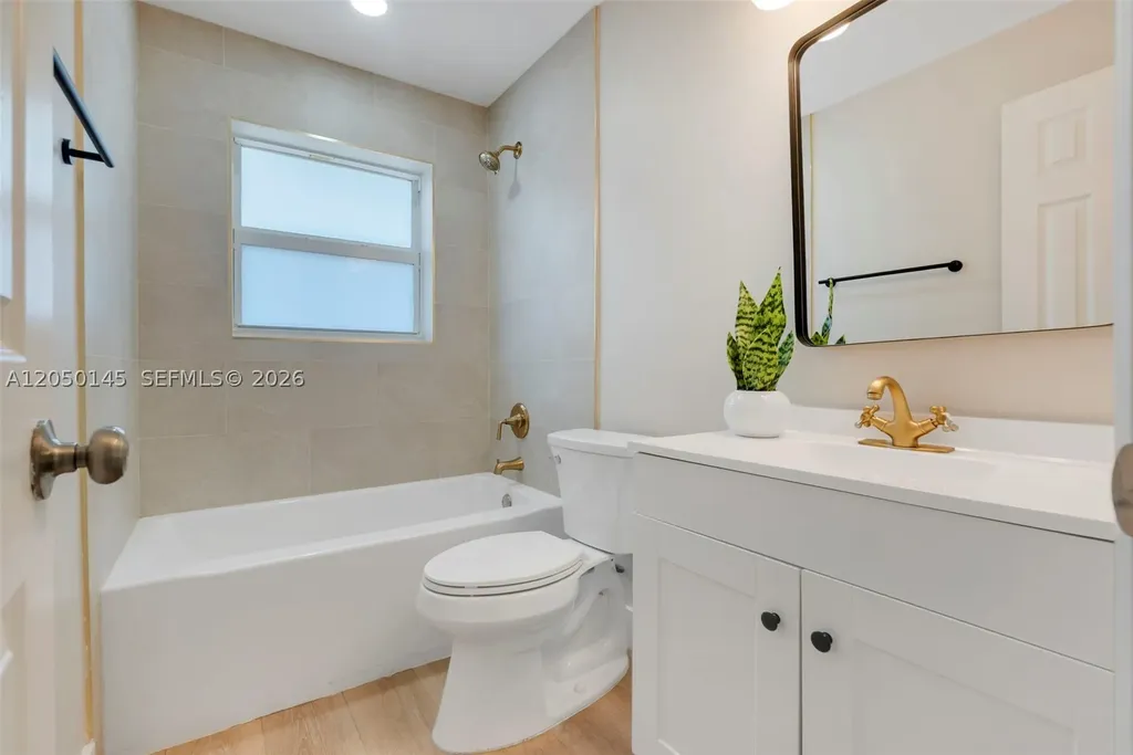 702 NW 18th Street Fort Lauderdale FL 33311