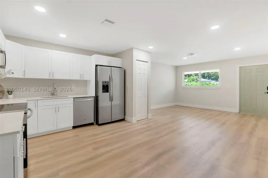 702 NW 18th Street Fort Lauderdale FL 33311