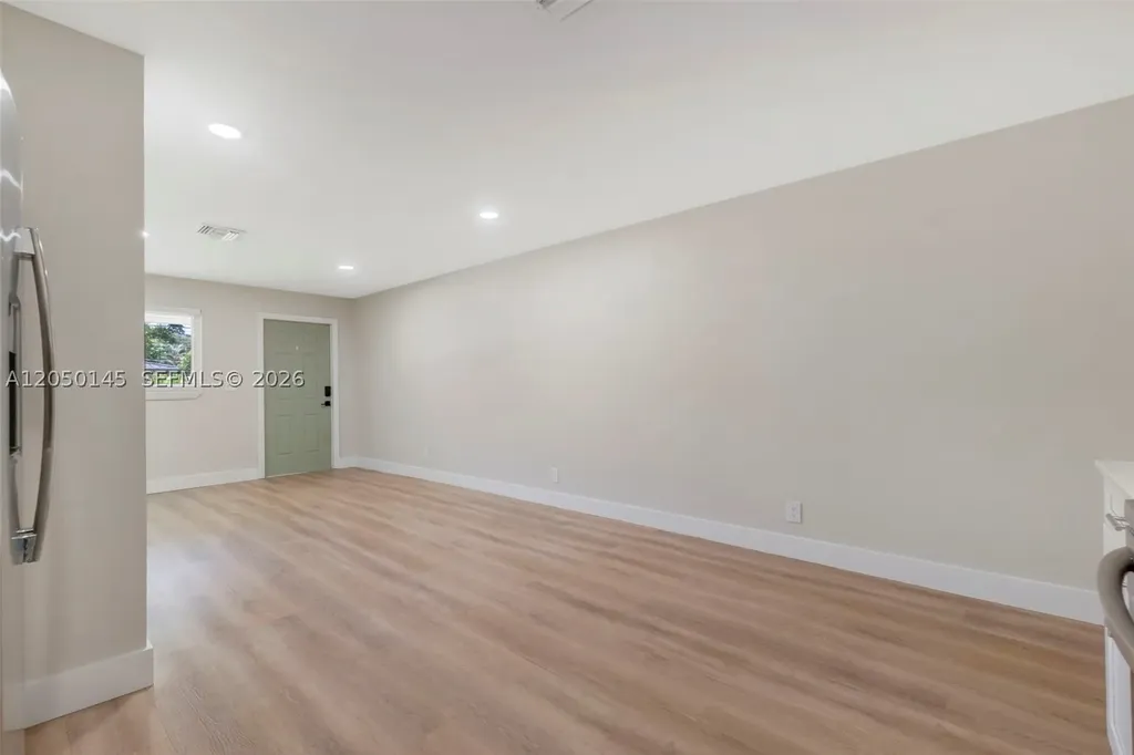 702 NW 18th Street Fort Lauderdale FL 33311