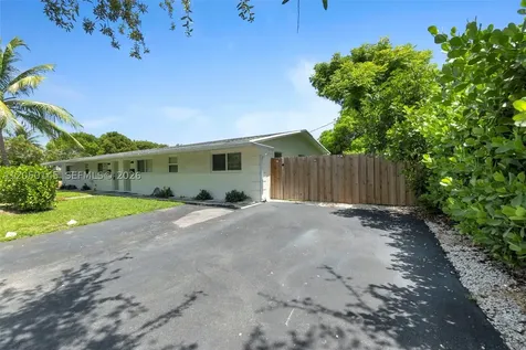 702 NW 18th Street Fort Lauderdale FL 33311
