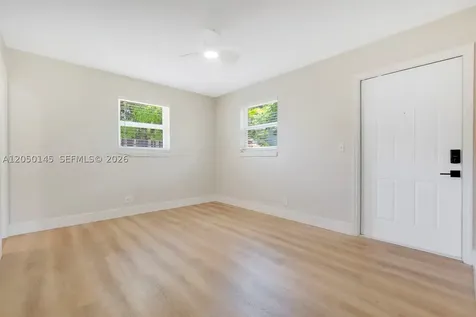 702 NW 18th Street Fort Lauderdale FL 33311
