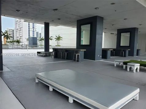 690 SW 1st Court Miami FL 33130