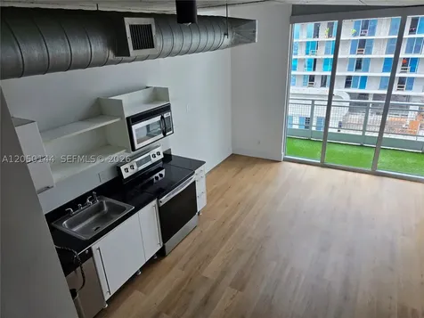 690 SW 1st Court Miami FL 33130