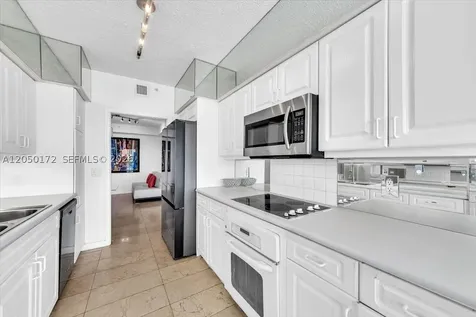 16400 Collins Avenue Sunny Isles Beach FL 33160