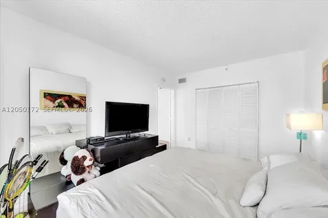 16400 Collins Avenue Sunny Isles Beach FL 33160