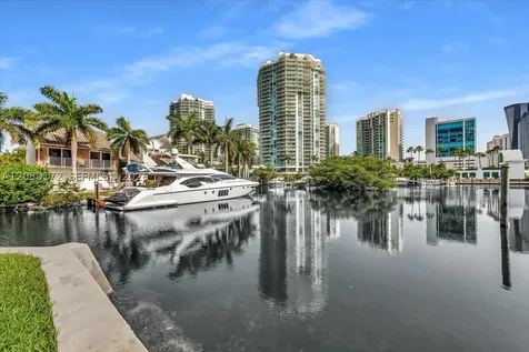 16400 Collins Avenue Sunny Isles Beach FL 33160