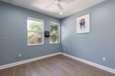 3300 NW 126th Terrace Sunrise FL 33323