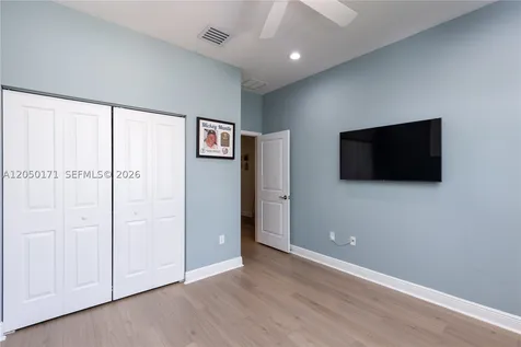 3300 NW 126th Terrace Sunrise FL 33323