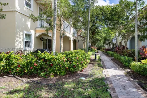 3300 NW 126th Terrace Sunrise FL 33323