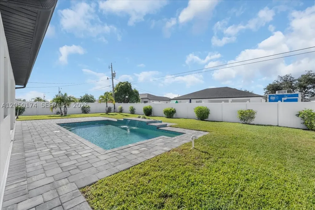1114 NE 7th Other City - In The State Of Florida FL 33909