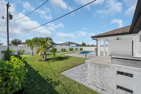 1114 NE 7th Other City - In The State Of Florida FL 33909