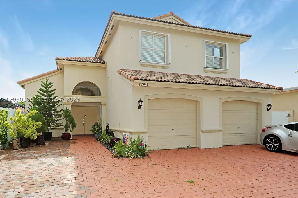 23945 SW 108th Place Homestead FL 33032