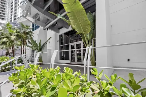 1100 S Miami Avenue Miami FL 33130