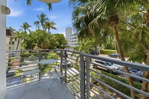 945 Michigan Avenue Miami Beach FL 33139
