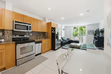 945 Michigan Avenue Miami Beach FL 33139